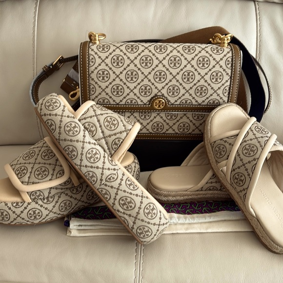 TORY BURCH T Monogram Jacquard Medium Shoulder bag - Picture 15 of 16